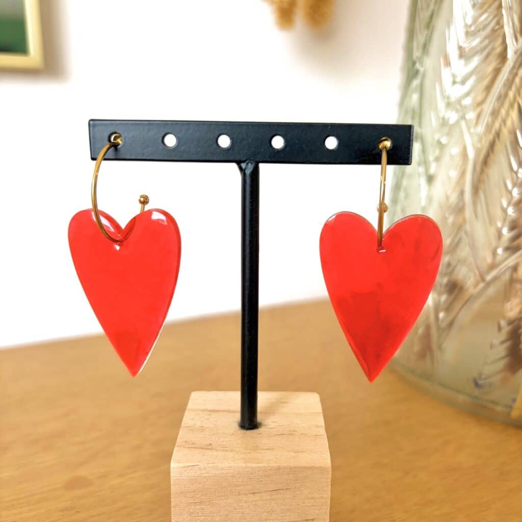 Ma Poulette Bijoux Boucle d'oreilles coeur long rouge bonbon 1