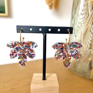 Ma Poulette Bijoux Boucle d'oreilles feuille multicolore transp 1