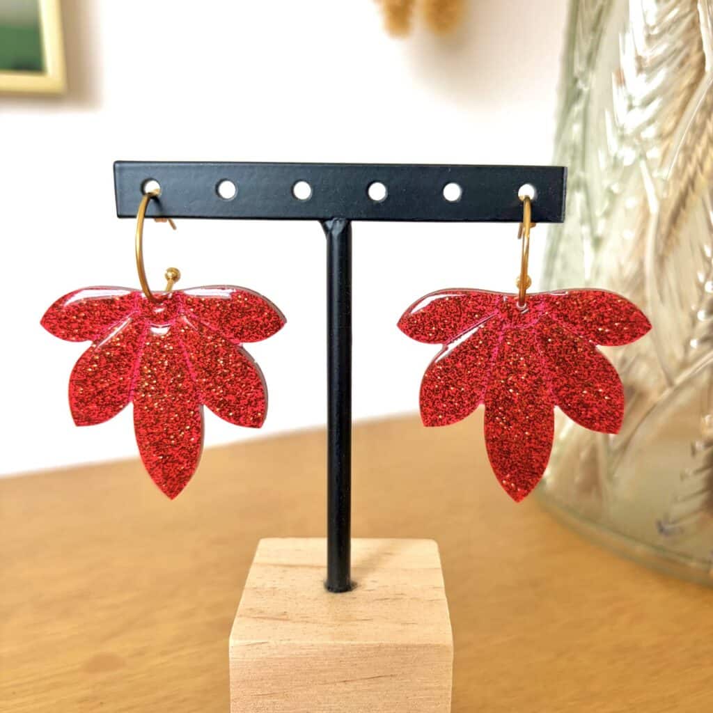 Ma Poulette Bijoux Boucle d'oreilles feuille rouge 1